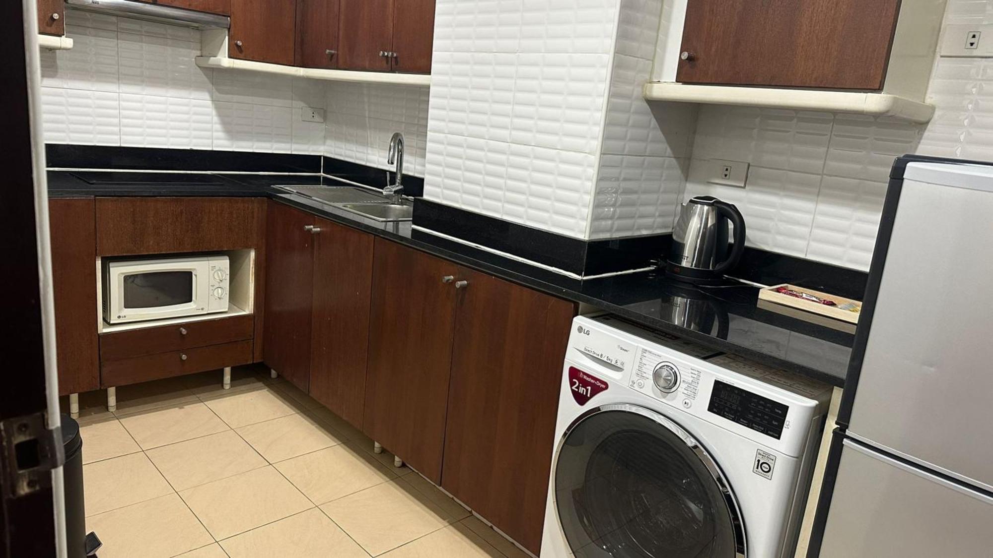 Omni Tower Sukhumvit Nana Direct Hotel Bangkok Kültér fotó