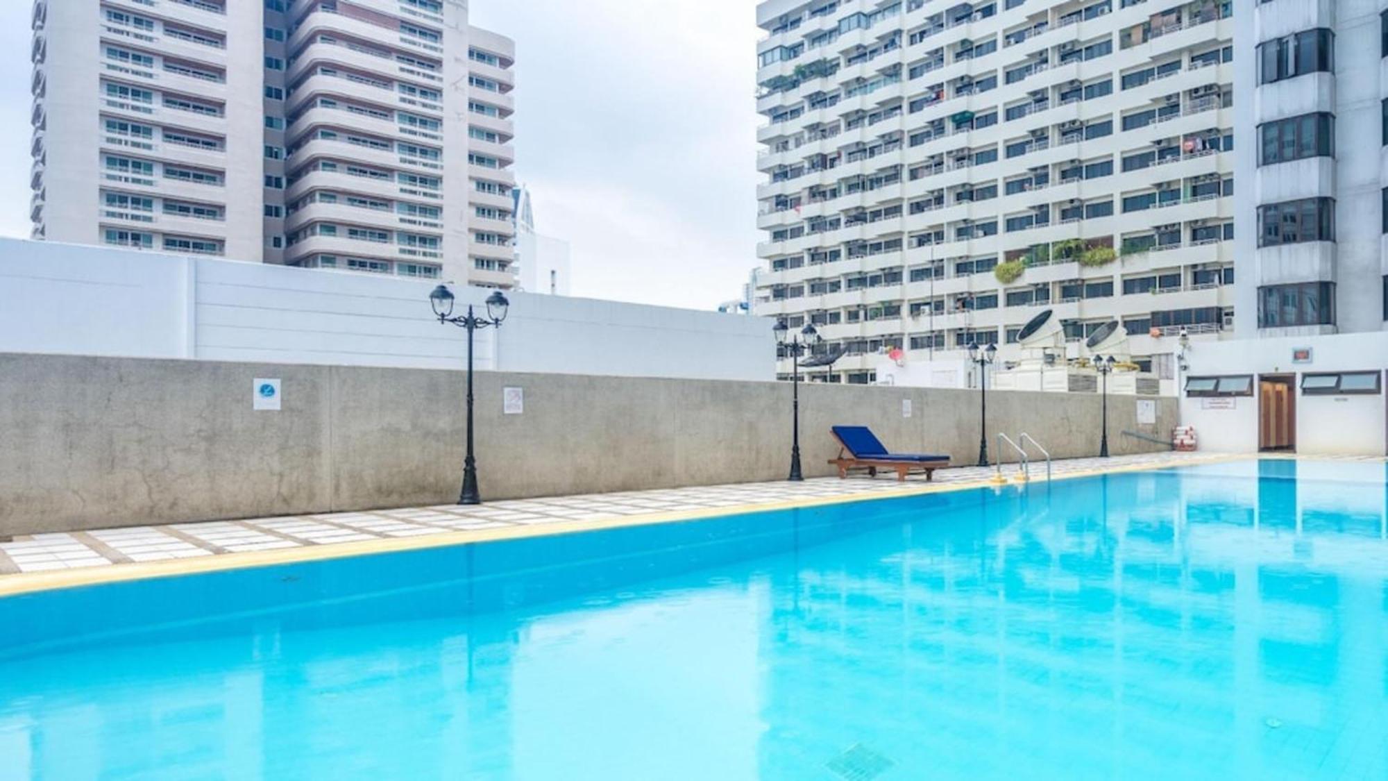 Omni Tower Sukhumvit Nana Direct Hotel Bangkok Kültér fotó