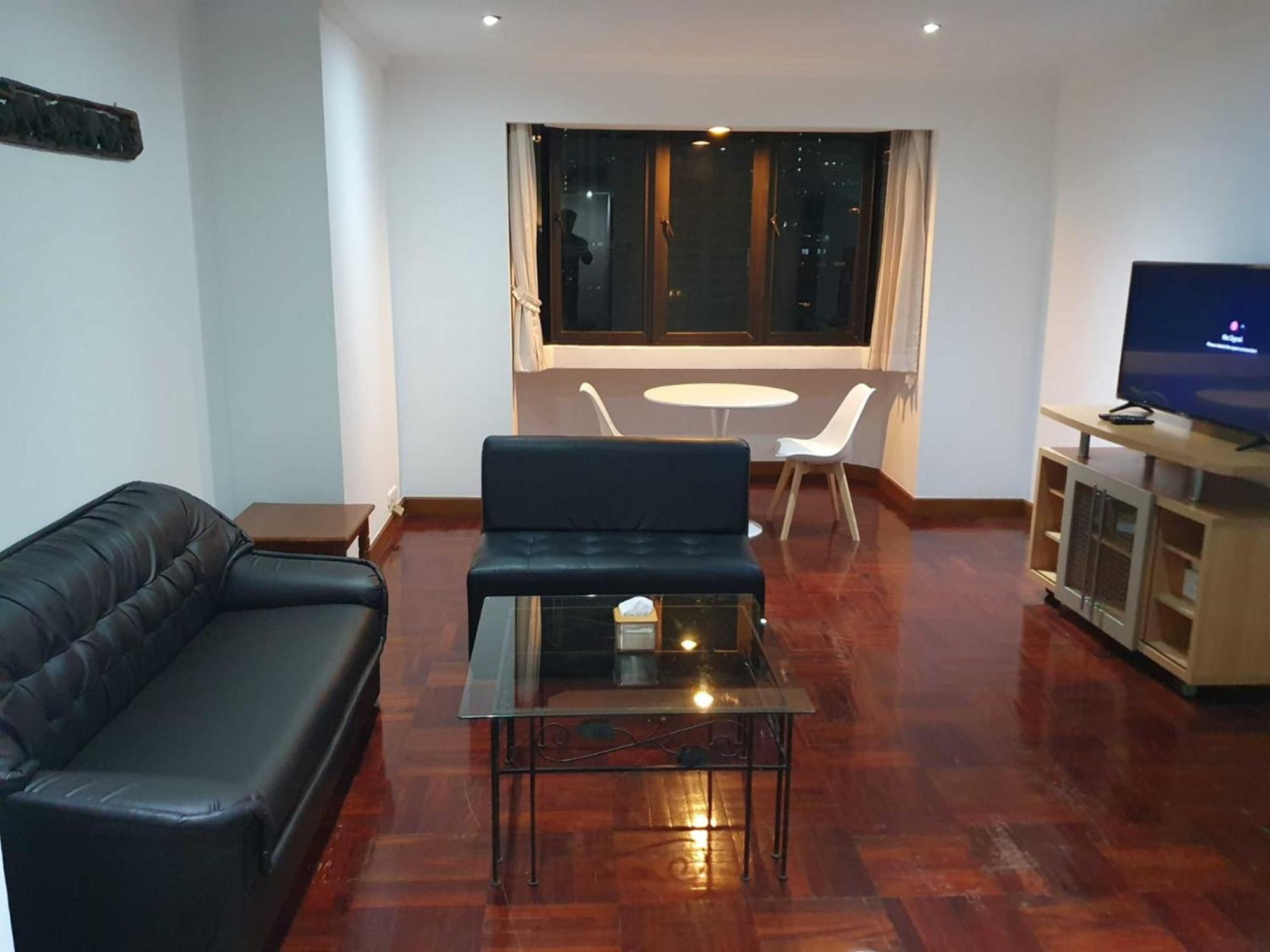 Omni Tower Sukhumvit Nana Direct Hotel Bangkok Kültér fotó