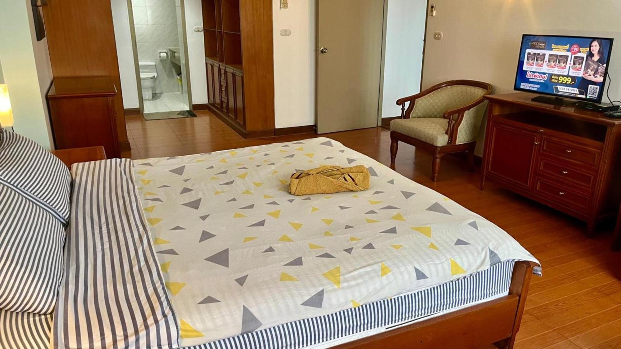 Omni Tower Sukhumvit Nana Direct Hotel Bangkok Kültér fotó